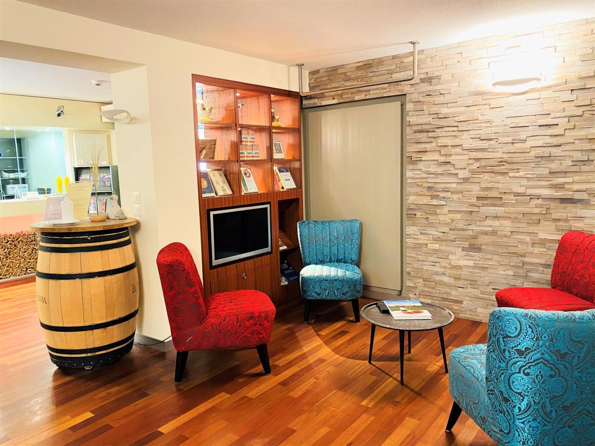 Hotel Felmis Self Check-In Horw ภายนอก รูปภาพ